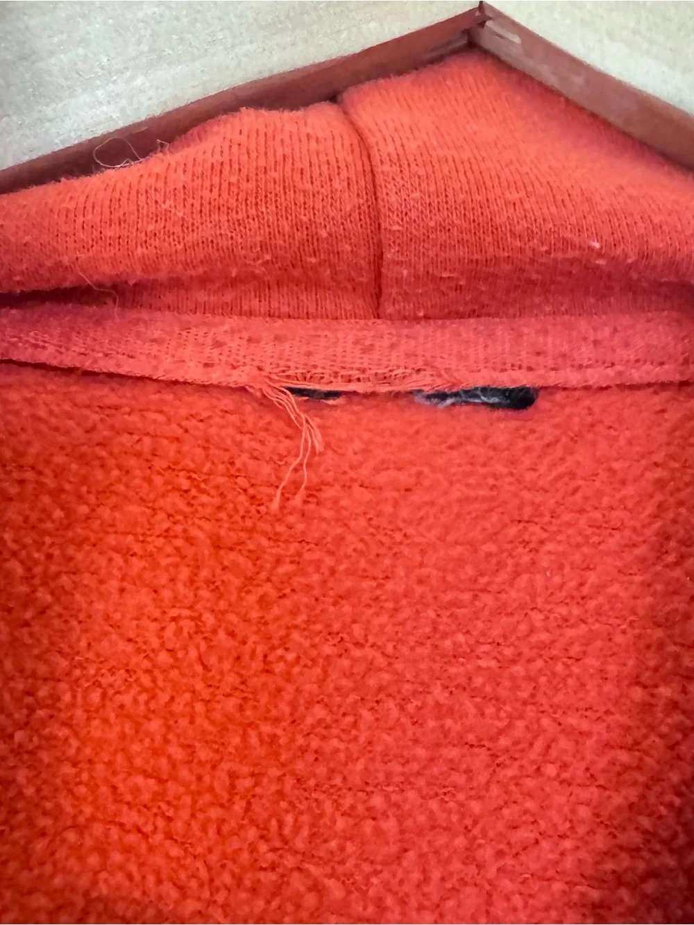 The North Face Men’s Hoodie Orange Sz Small Outdoors Hiking Pullover Sweatshirt